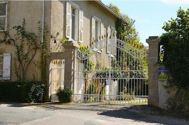 Domaine De La Dame De Lauriere Acomodação com café da manhã Solignac Exterior foto